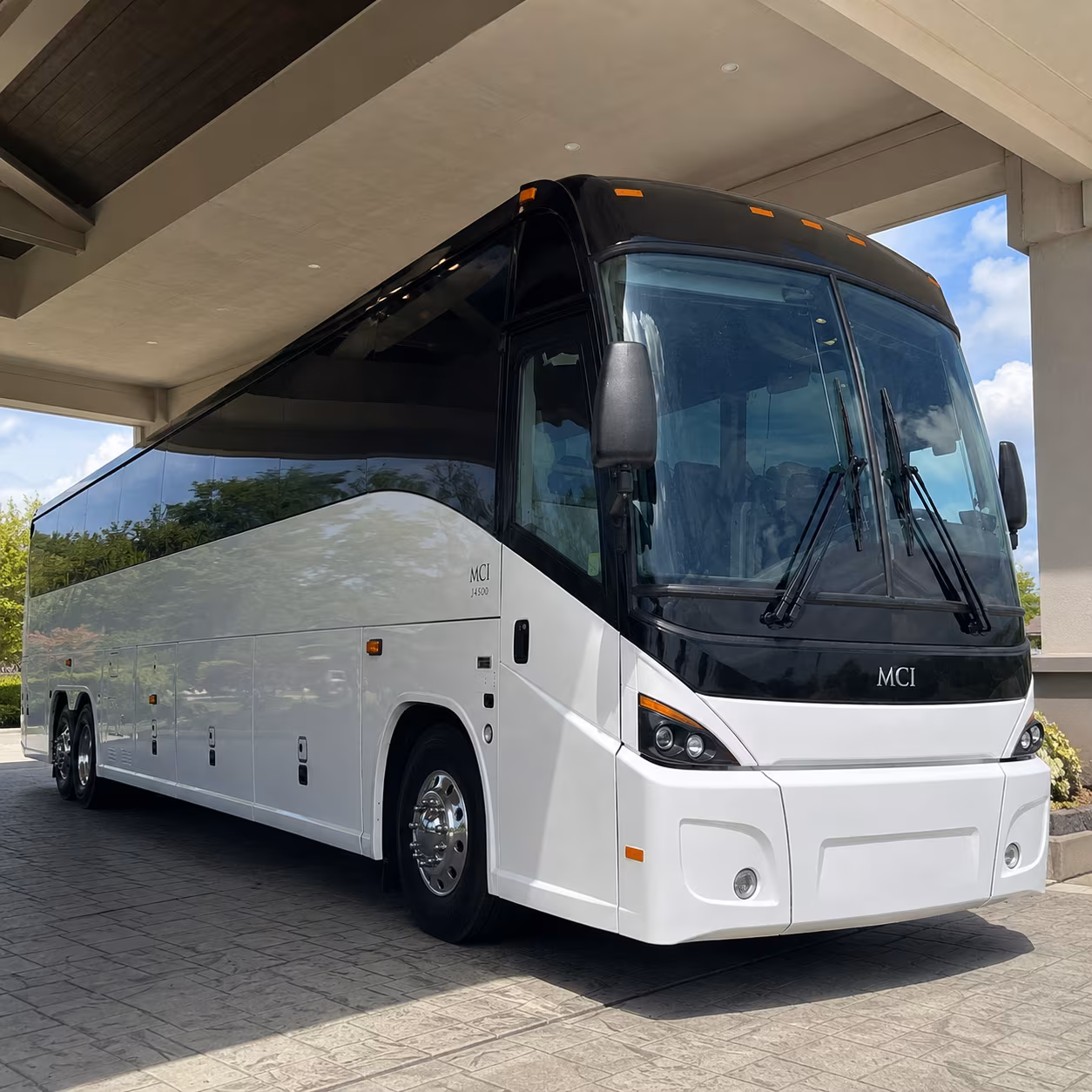 cross state employee shuttles between kansas city ks and kansas city mo