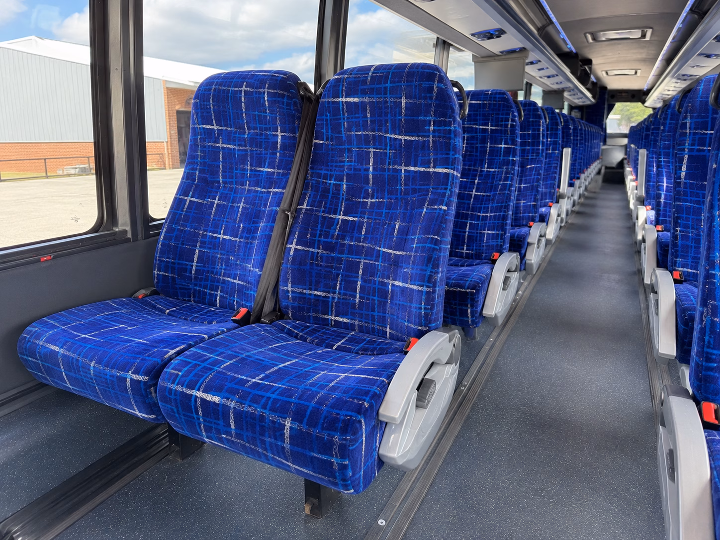how the type of bus changes the price in kansas city kansas