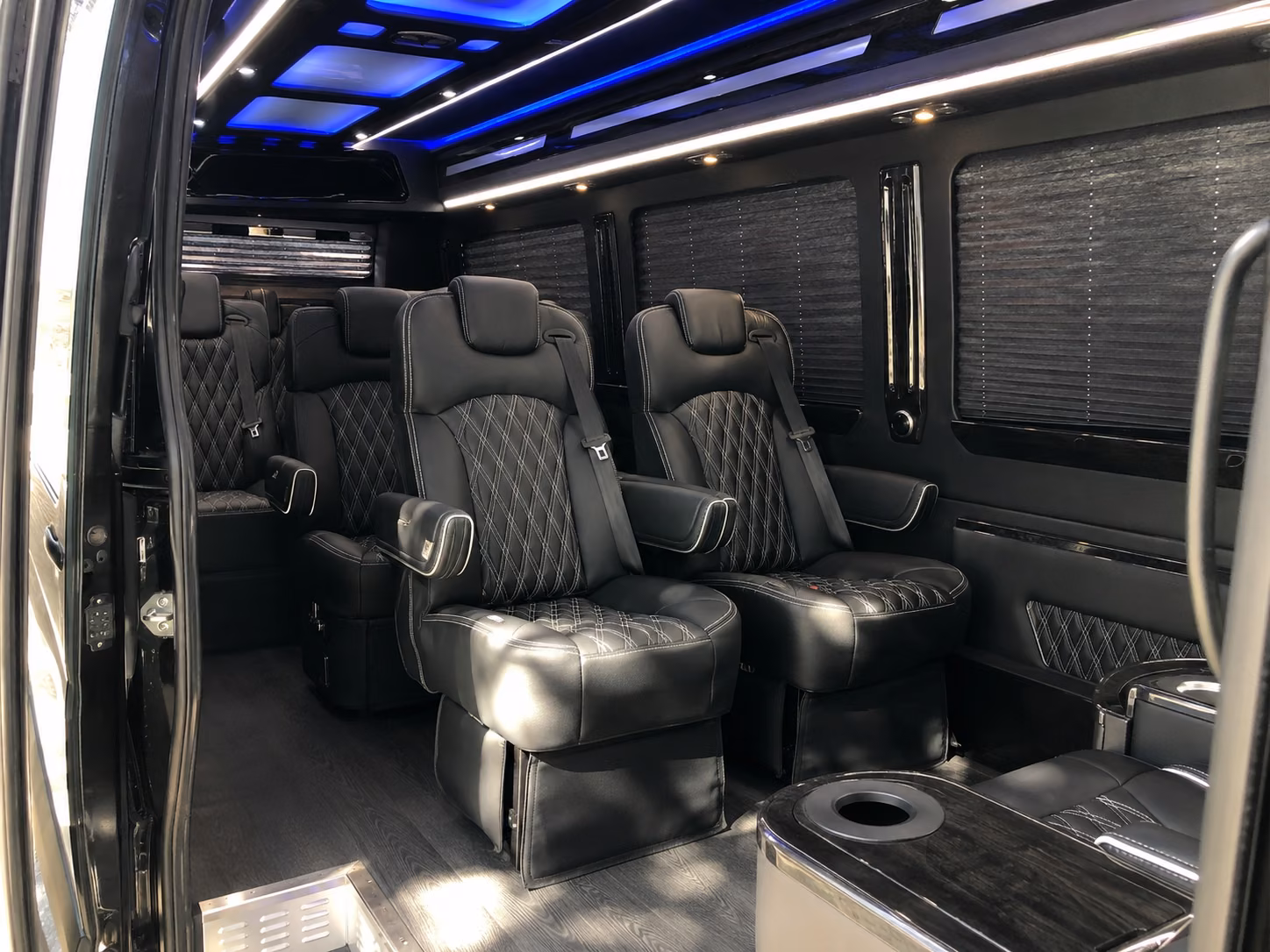 kansas city long distance transportation onboard seating