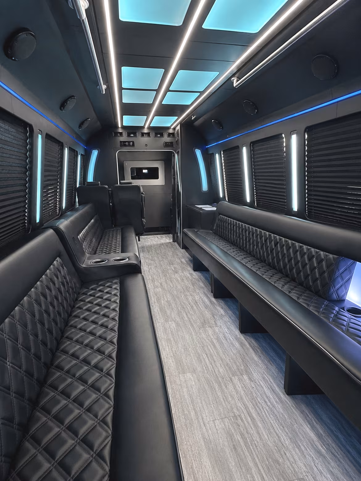 party buses through the crossroads arts district and west bottoms tasting rooms